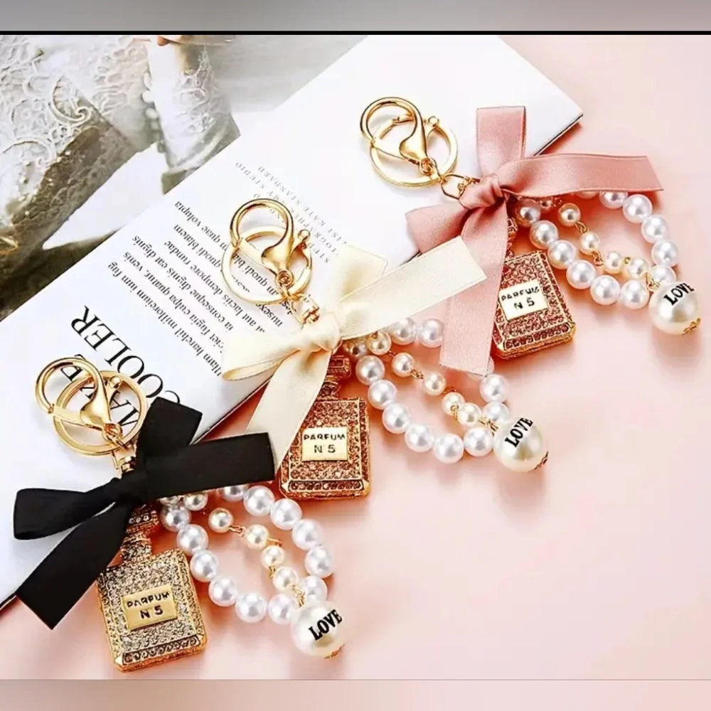 Pearl & Perfume Bottle Keychain Purse Charm - Picture 2 of 2